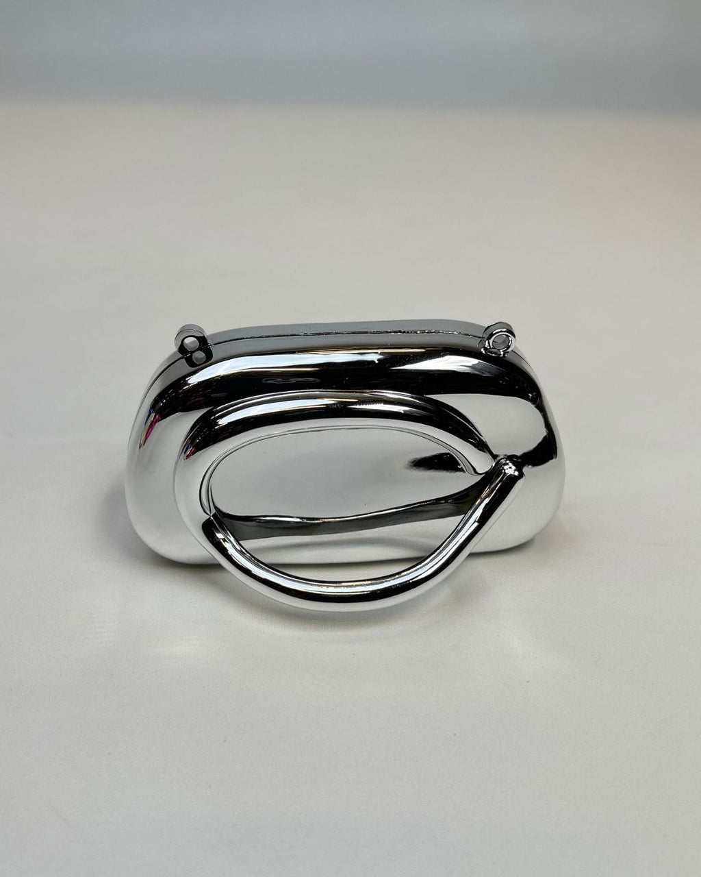 Metallic Ring-Handle Mini Clutch Bag with Chain Strap