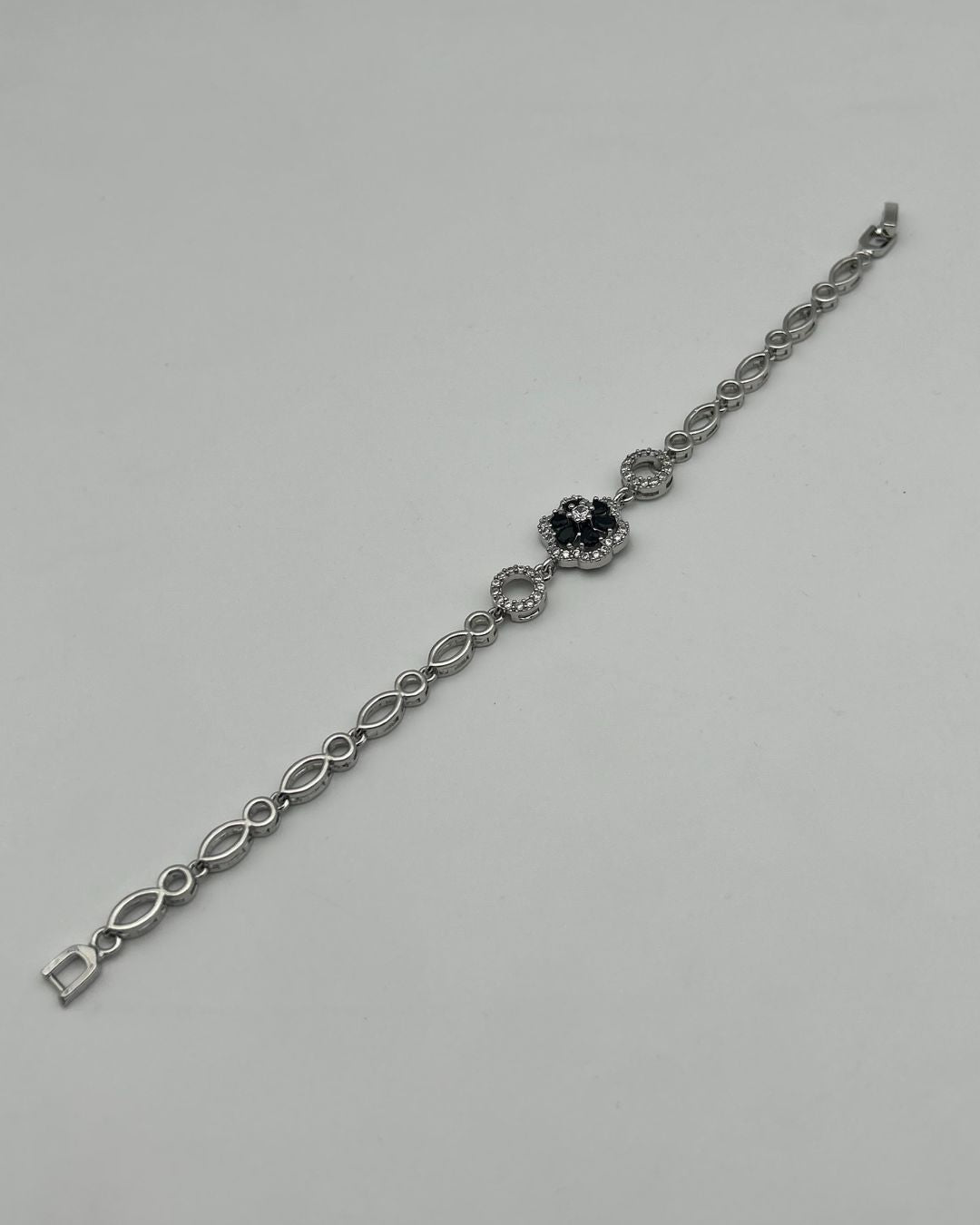 One Carat Square Link Bracelet for Girls – Silver White / Silver Black