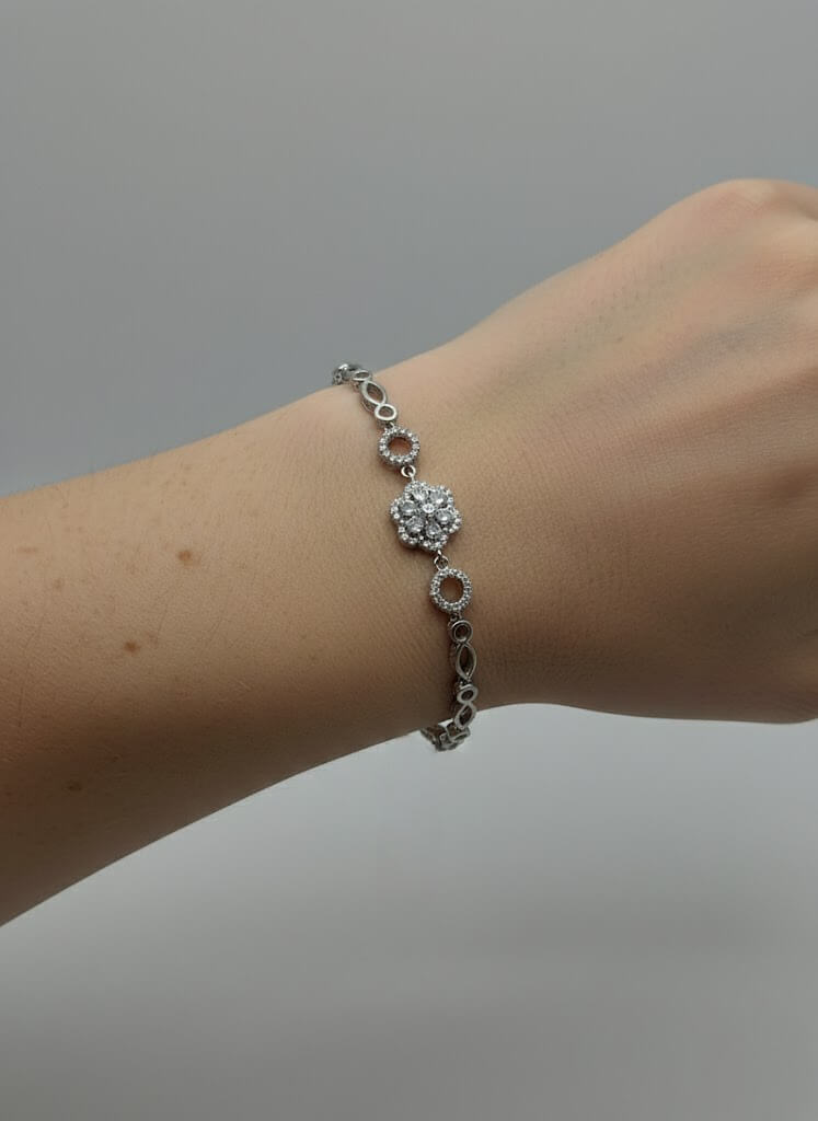 One Carat Square Link Bracelet for Girls – Silver White / Silver Black