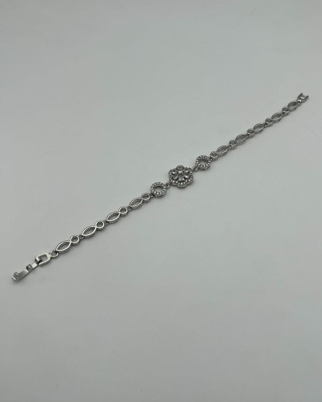 One Carat Square Link Bracelet for Girls – Silver White / Silver Black