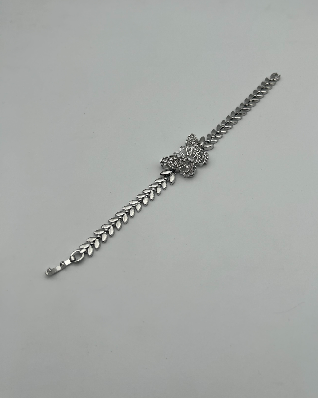 1 Carat Butterfly Stone Bracelet in Silver for Girls