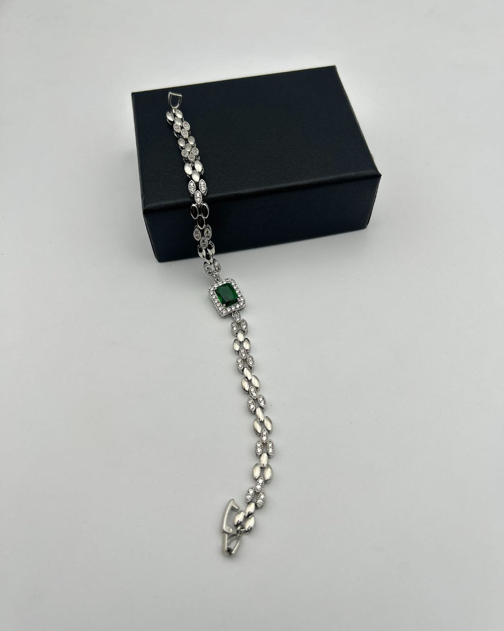 1 Carat Square Stone Bracelet for Girls Party Wear