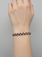 Floral Crystal Link Bracelet in Gold – 1 Carat