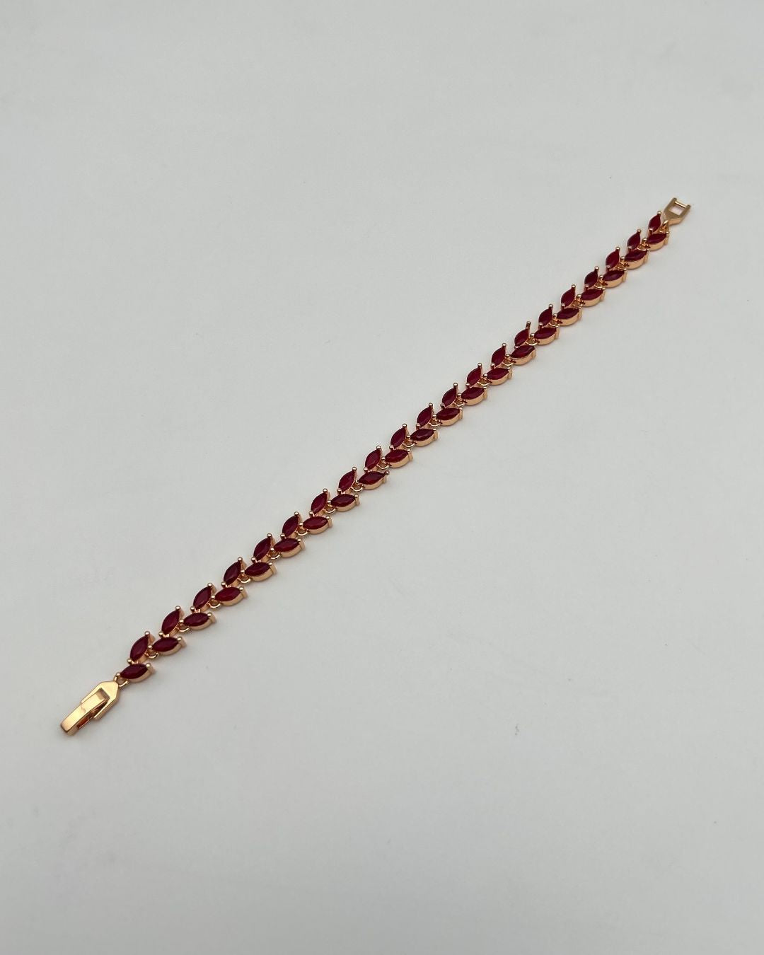 1 Carat Leaf Stone Bracelet for Girls – Gold Mint, Red & Pink