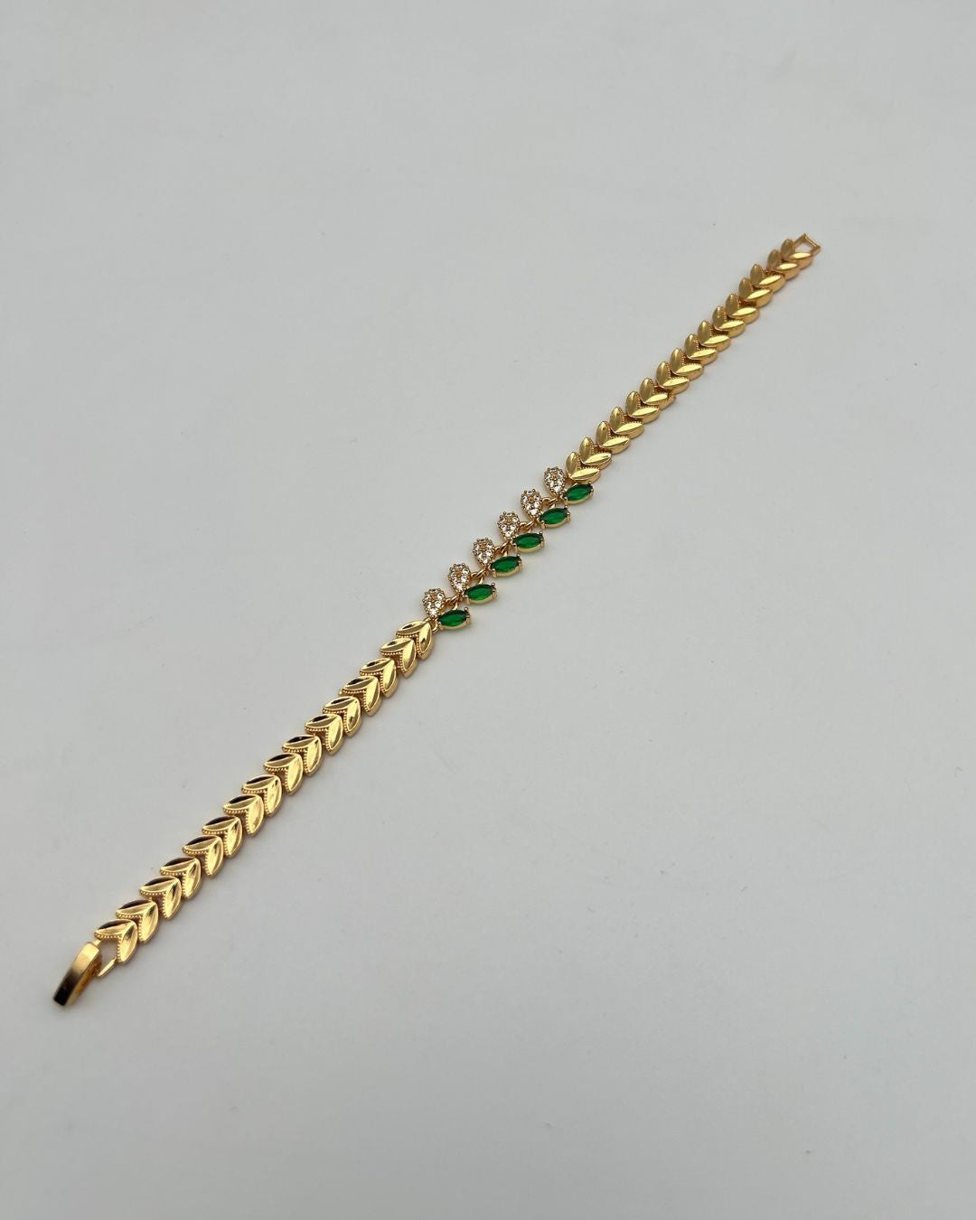 1 Carat Leaf Link Marquise Stone Bracelet for Girls – Gold & Silver