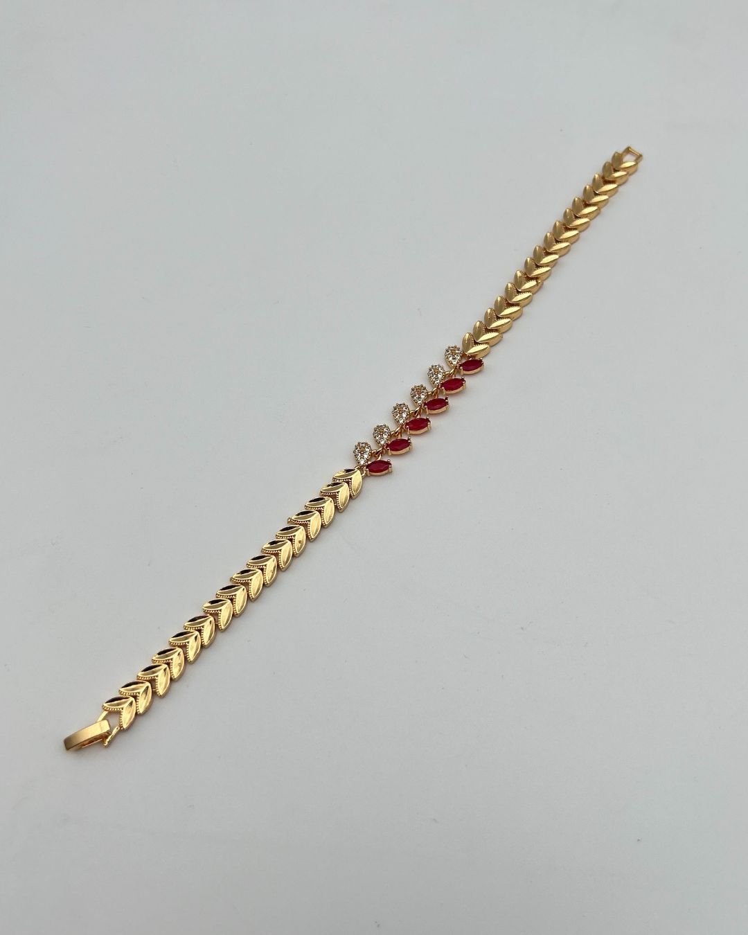 1 Carat Leaf Link Marquise Stone Bracelet for Girls – Gold & Silver