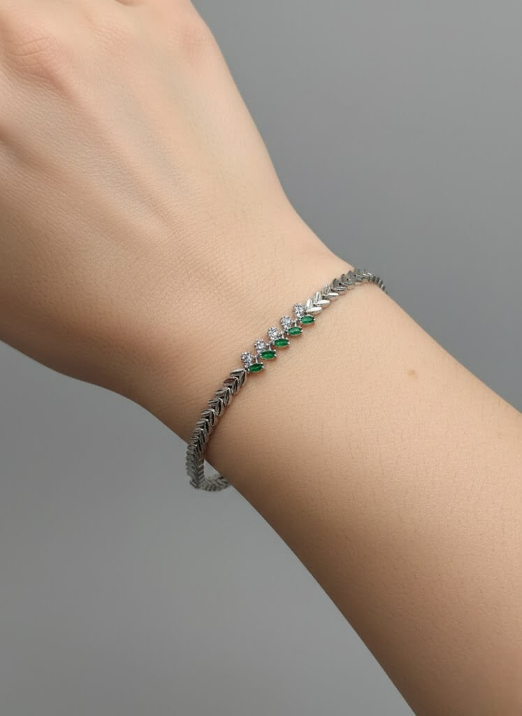 1 Carat Leaf Link Marquise Stone Bracelet for Girls – Gold & Silver