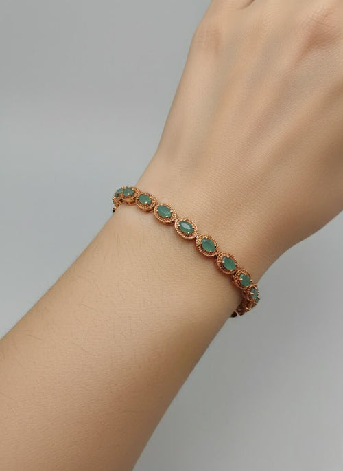 1 Carat Oval Halo Link Bracelet for Girls – Gold Mint & Gold Black