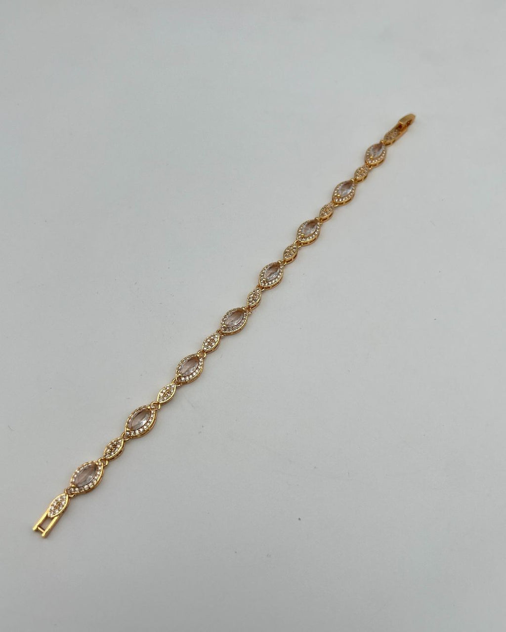 Gold Marquise Crystal Link Bracelet for Girls – 1 Carat Sparkle