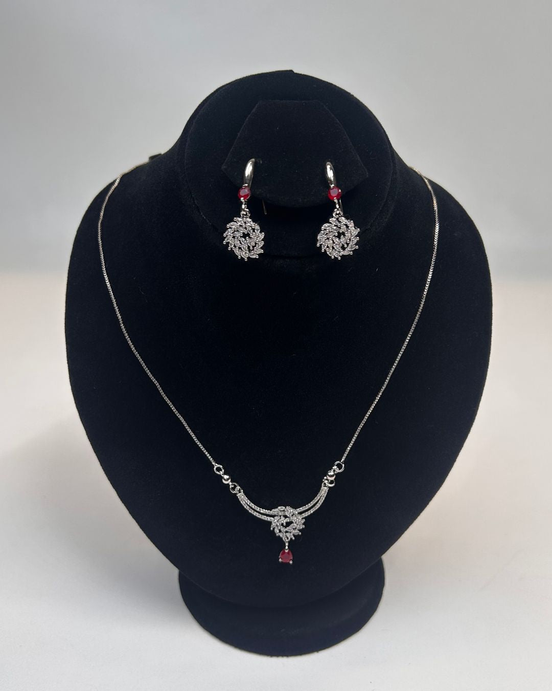 One Carat Floral Drop Locket Set with Earrings