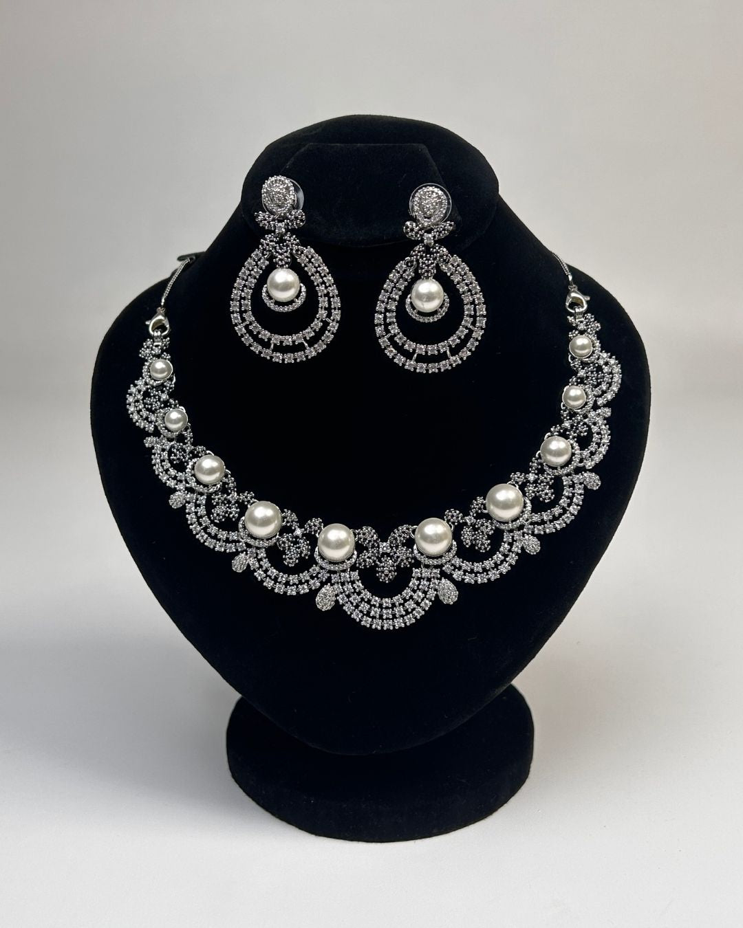 Silver Zircon Pearl Party Wear Necklace Set with Earrings