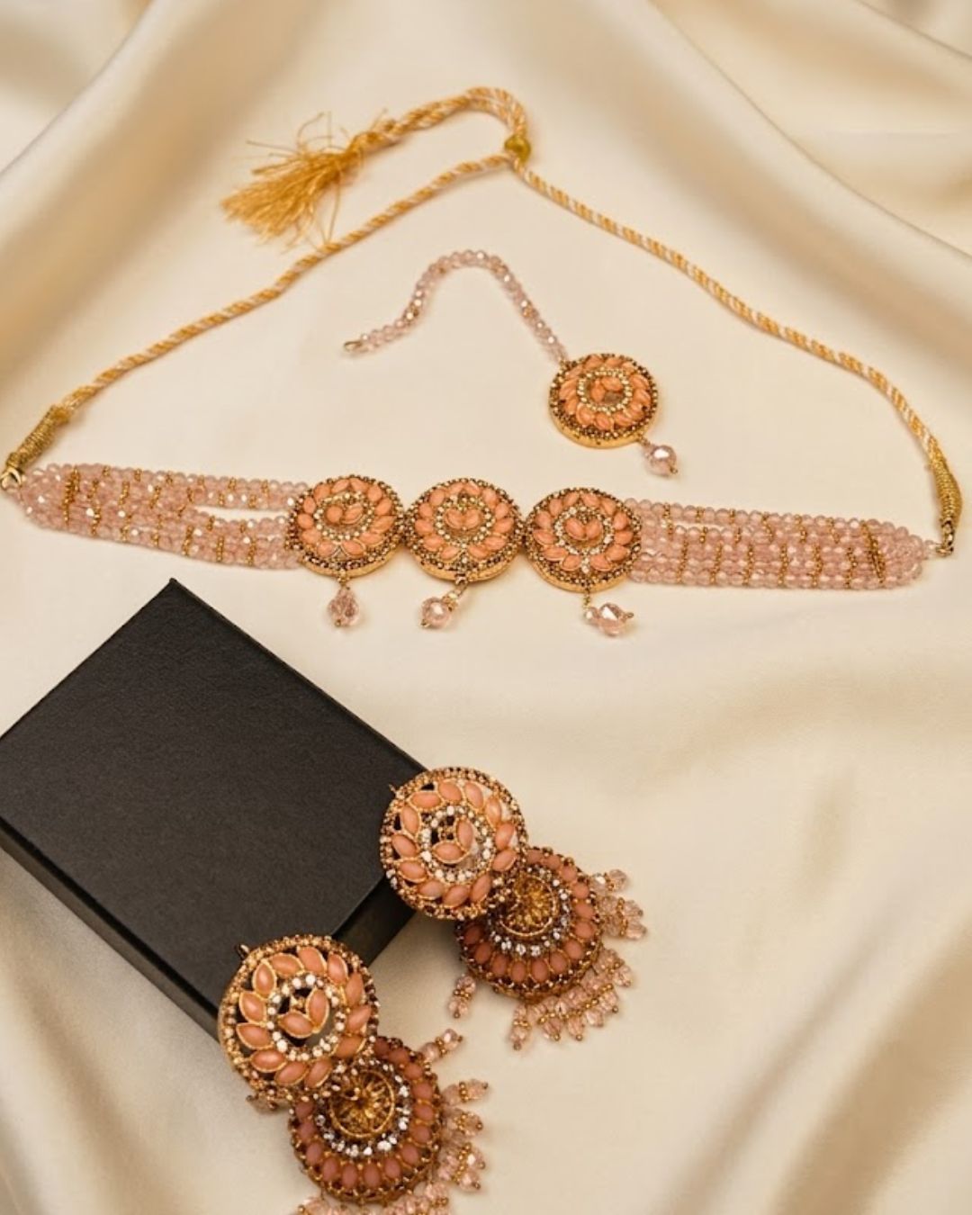 Round Floral Beaded Choker Set with Jhumka Earrings & Tikka