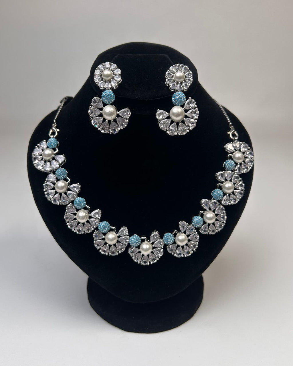 Pearl Floral Zircon Necklace & Earrings Set (5 Color Accents)