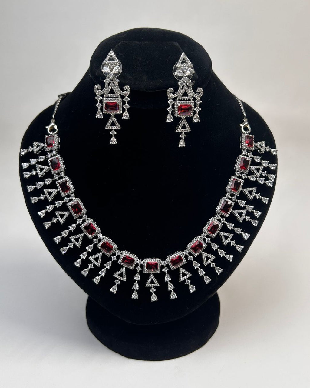 Zircon Tassel Necklace Set With Earrings & Tikka