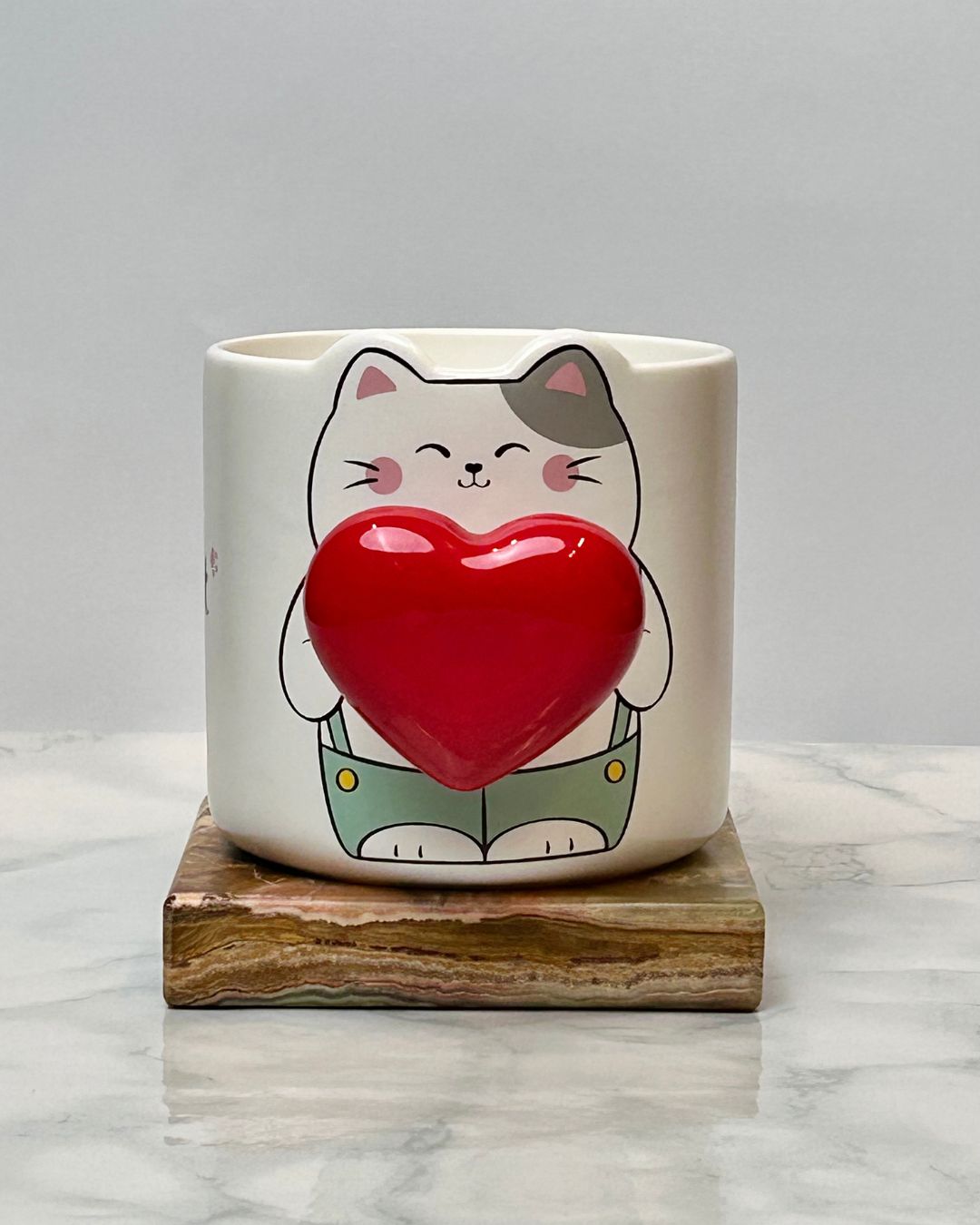 Cute_Character_Ceramic_Coffee_Mug_with_Heart_Handle_350ml