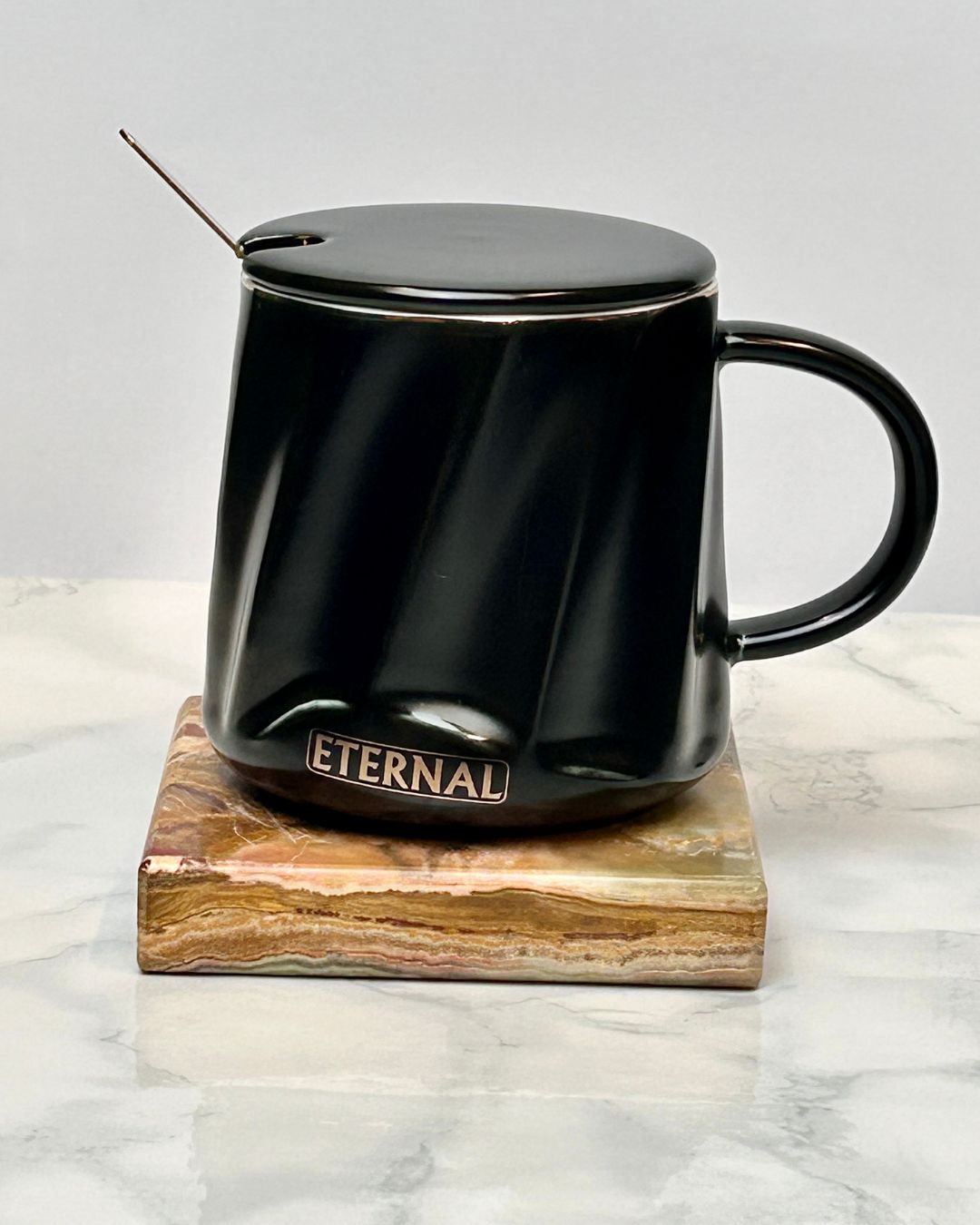 Minimal Text Ceramic Mug with Lid and Spoon – 350ml