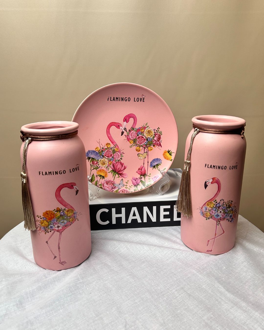 Flamingo Floral Ceramic Decorative Vase with Tassel – Pink & Firozi