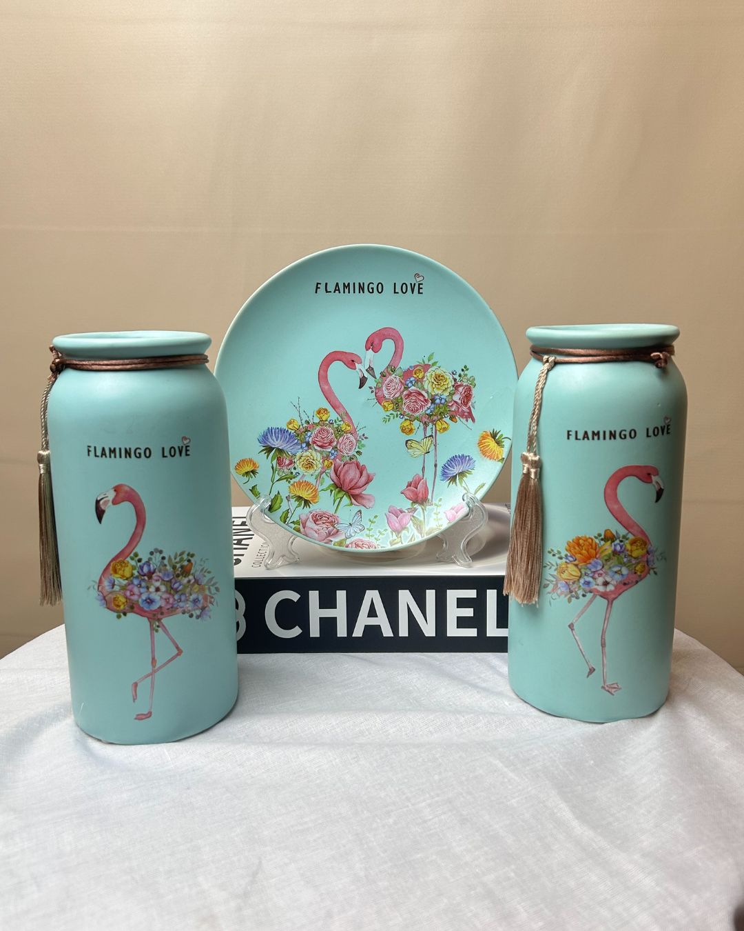 Flamingo Floral Ceramic Decorative Vase with Tassel – Pink & Firozi